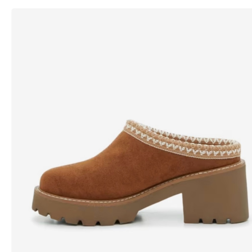 Steve Madden chestnut 🌰 Suede Mules with Chunky Heel